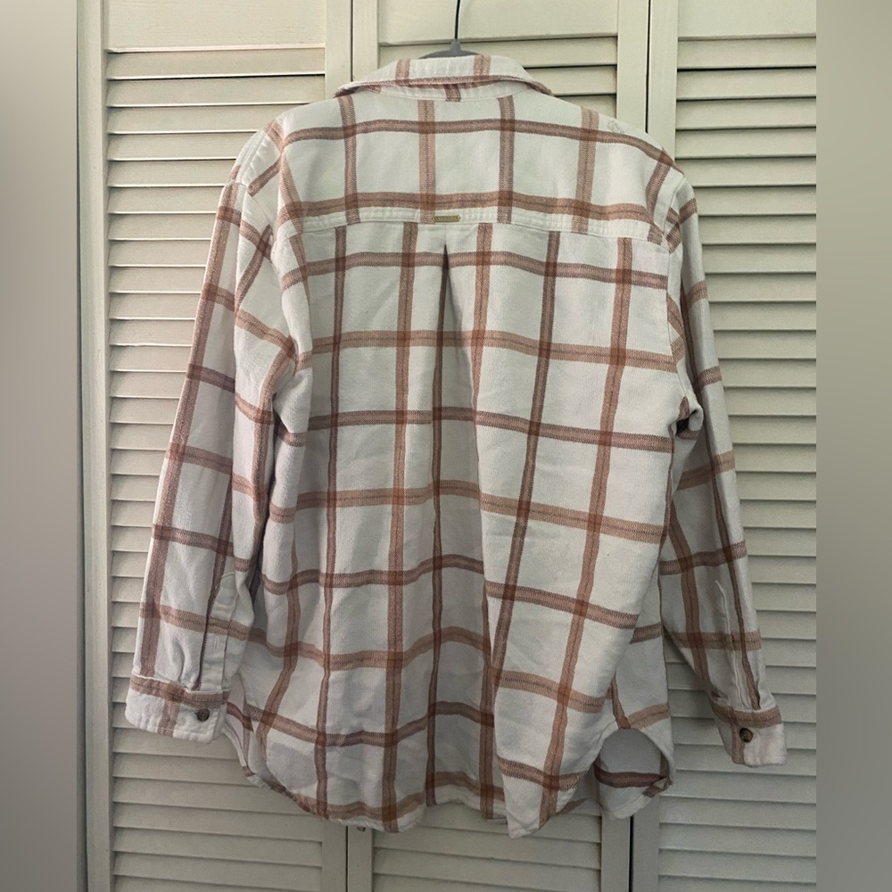 Billabong Button Down Size M - image 3